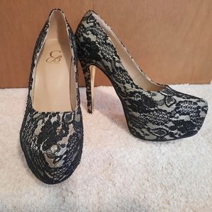 💫HOST PICK💫 House of CB 6 inch heels